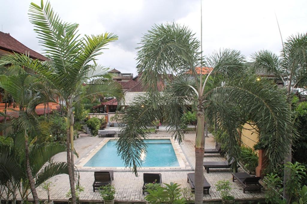 Beneyasa Beach Inn I Kuta  Exterior photo