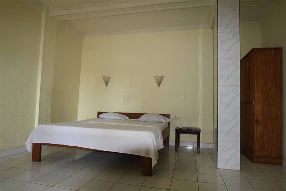 Beneyasa Beach Inn I Kuta  Exterior photo