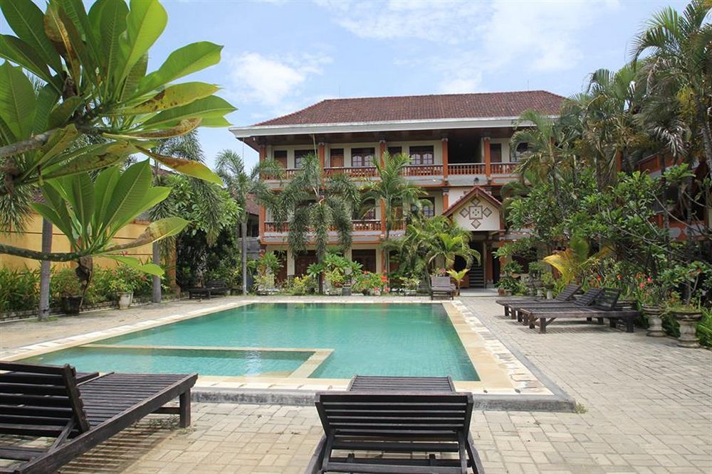 Beneyasa Beach Inn I Kuta  Exterior photo
