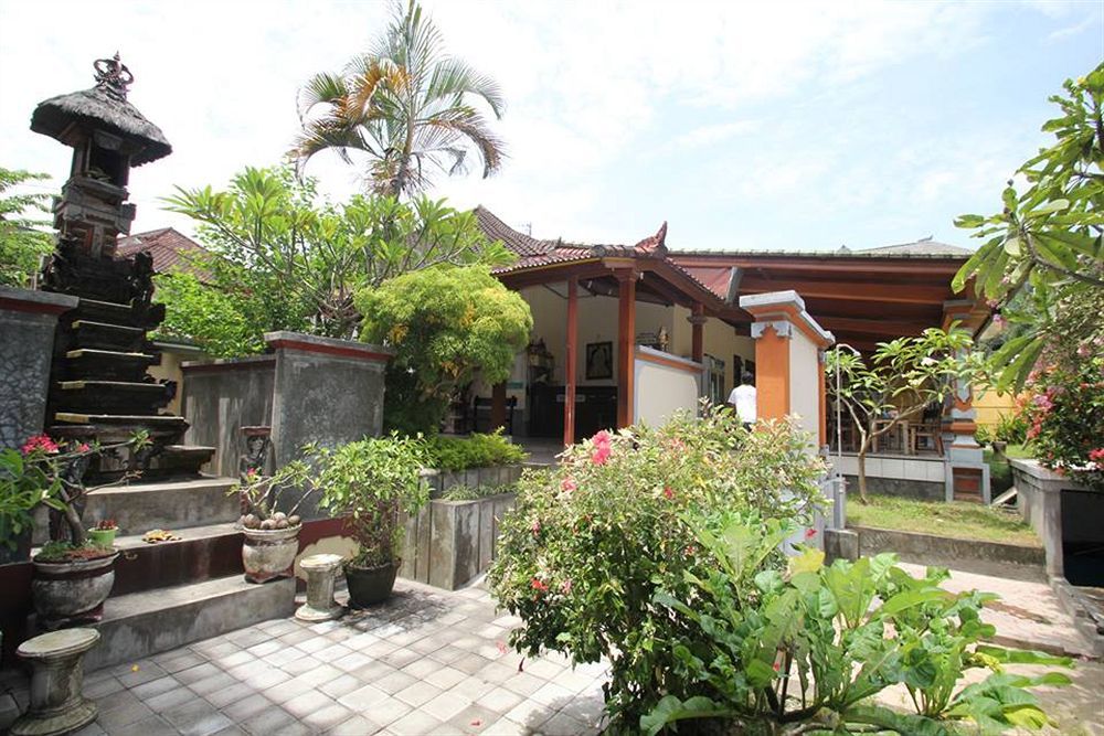 Beneyasa Beach Inn I Kuta  Exterior photo